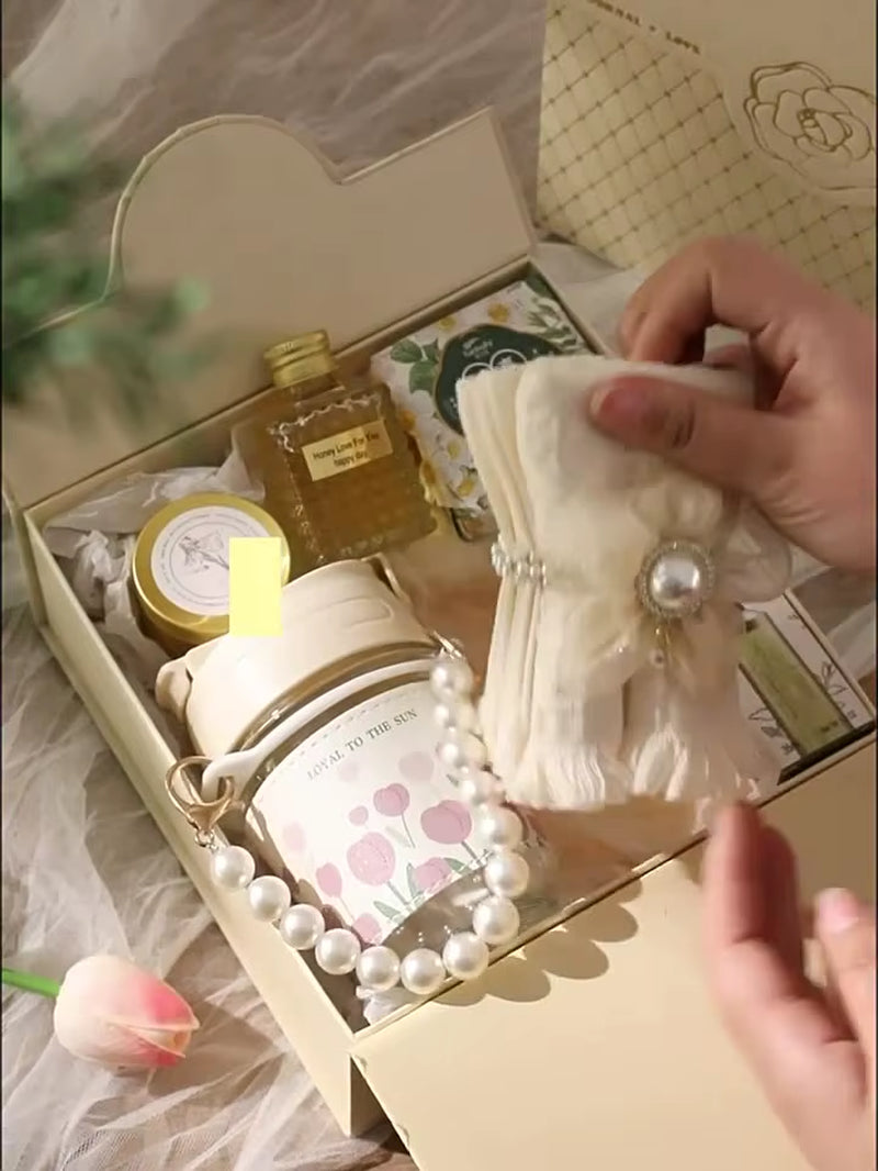 Camellia Pearl Gift Set Women Practical Birthday Valentine'S Day Bridal Shower Mother'S Day Hand Companion Gift Boxes Gifts