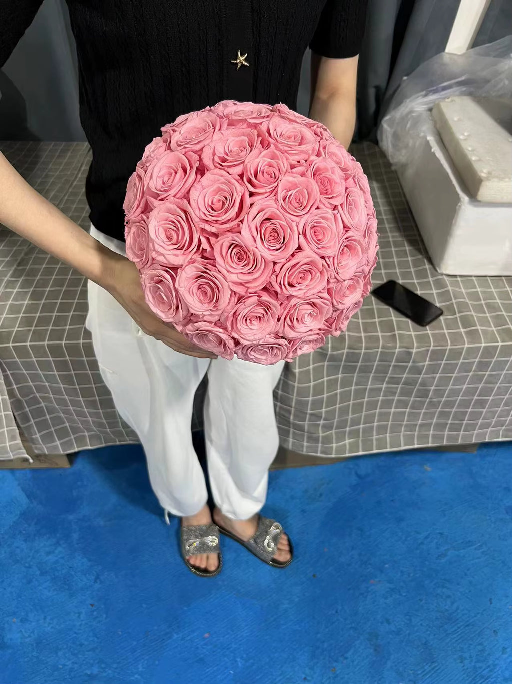 Stunning Forever Flower Box: Natural Preserved Roses for Weddings and Special Occasions