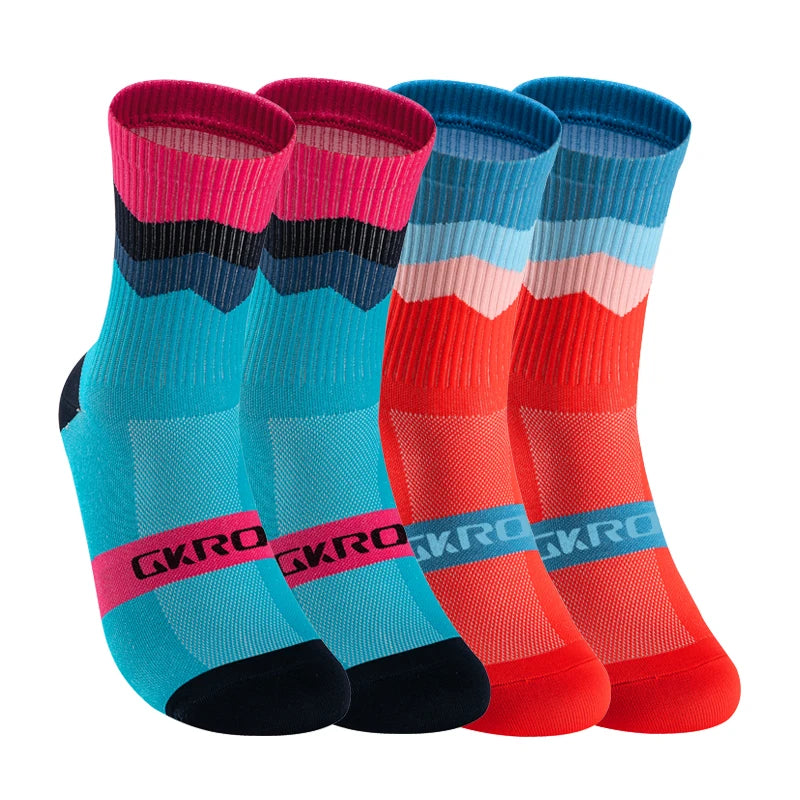 Stay Comfortable and Stylish with Our 4 Pairs of Men's Compression Bike Socks - Perfect for Cycling and Outdoor Activities!